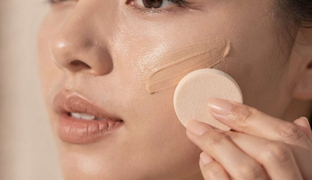 Ten podkład z apteki wygładza zmarszczki i rozświetla cerę